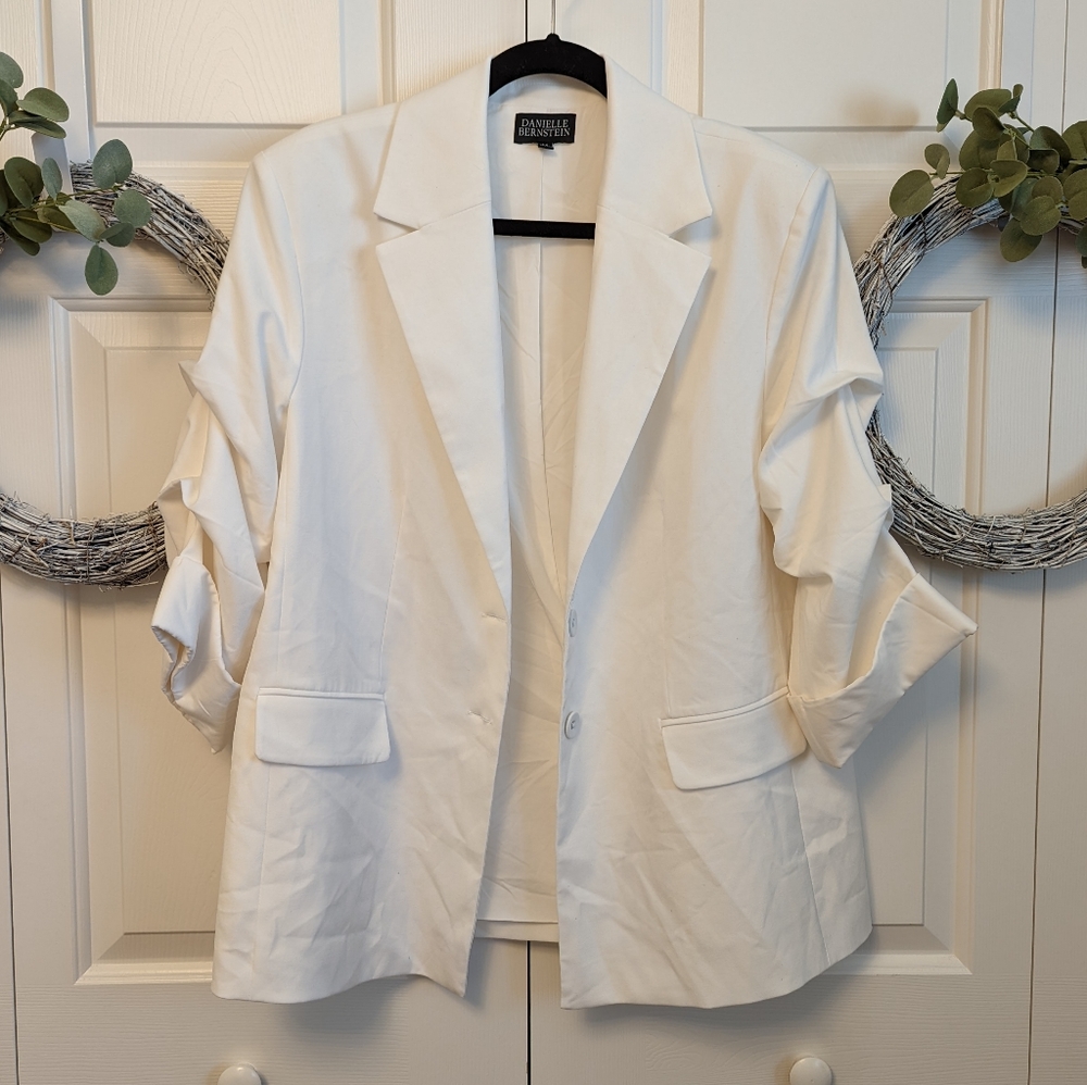 Danielle Bernstein White Blazer